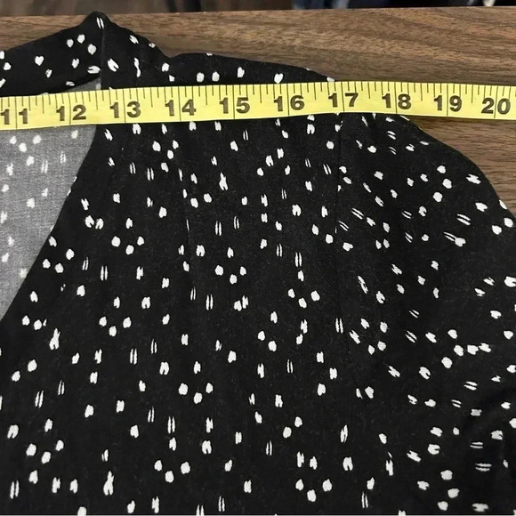 🩷 Cloth & Stone Black and White V-Neck Mini Dress - Picture 9 of 9